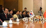 시진핑 국회 방문…'3國 역사공동委 구성' 제안 화답 