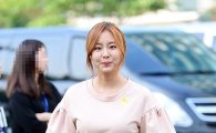 '꿀벅지' 유이, tvN '호구의 사랑'서 국가대표 수영여신…상대역은 누구?