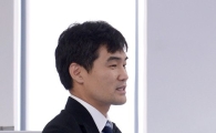 [포토]사의 표명하는 정재근 감독