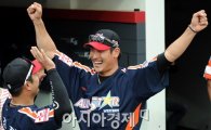 LG 이동현, 올스타전 '퍼펙트 피치' 우승…총점 8점