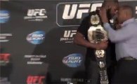[UFC182] 존존스, 코미어에게 만장일치 판정승…8차 방어 성공