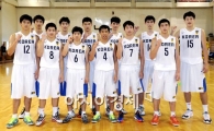 [포토]밝은 표정의 U-18 남자농구 대표팀
