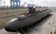 [동북아 해군력 증강 경쟁]16. 예산감축에도 잠수함·항모 증강하는 미국