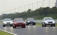 [시승기]BMW 뉴 X4, 온·오프 주행능력 다갖춘 SAC 