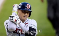 두산 홍성흔, 시즌 19호포 '쾅'…통산 200홈런 달성