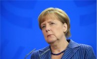 메르켈 독일 총리, 신년사에서 반 이슬람화 운동 비판