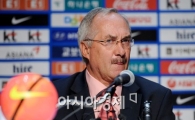 [포토]슈틸리케 감독, '오늘 평가전 통해 선수들 관찰하겠다'