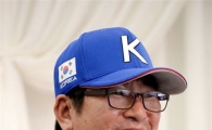[포토]류중일 감독, '박병호 주장은 제가 시켰어요'