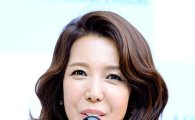 뮤지컬 배우 전수경, 오늘(22일) 결혼…4년 열애 끝에 드디어