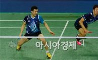'2연속 우승' 눈앞…이용대·유연성, 중국오픈 결승行