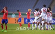 여자 축구, 북한에 종료 직전 통한의 역전골…결승행 좌절