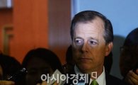 데이비스 美특별대표 "북한 핵문제 논의에 복귀하라"촉구