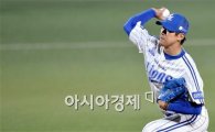 윤성환 '6.2이닝 1실점'…삼성, kt 꺾고 선두 복귀
