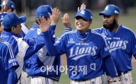 [포토]박한이, '3-1 승리 이끌고 터뜨린 함박미소'