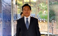 [포토]출근하는 박인용 국민안전처 장관 내정자
