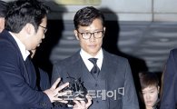 '이병헌 협박' 이지연 측 "다른 男과 교제, '몰아가기'…초반 일주일 겹쳐"
