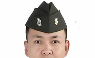 해병대장병들 근무땐 팔각모 대신 삼각모