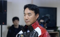 [포토]김동수 2군 감독, '15년만에 친정팀으로 돌아왔어요'