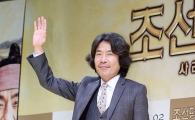 '1억 관객 배우' 오달수 소감 들어보니 "이게 다 XX 때문이다"