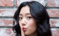 '워킹걸' 클라라 "홍콩·미국, 해외 활동 돌입"