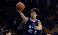 [포토]레이업슛 하는 KBL선발 박상오
