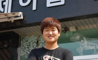 충남에 국내 최대 파충류전시관 차린 20세 청년