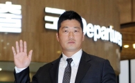 [포토]오승환, '두 번째 시즌 위해 출국합니다'