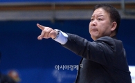 [포토]정인교 감독, '집중해'