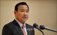 李총리 "세월호 인양 공식보고 받은 뒤 결정"