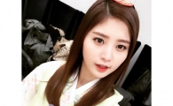 'EXID' 정화, 설맞이 한복 셀카 공개 "모두 잘 보내고 계신가요?"