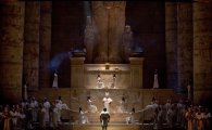 [추천!클래식]고대 이집트 무대 재연한 베르디의 대작 오페라 '아이다' 