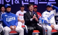 [포토]각오 말하는 류중일 감독