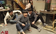 영화 '스물', 개봉과 동시에 예매율 40%…흥행 청신호