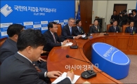 [포토]개성공단 기업인 만나는 문재인 대표