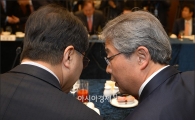 [포토]귓속말 나누는 임종룡·진웅섭
