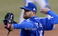 [포토]삼성 선발 클로이드의 역투
