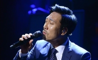 이문세, '봄바람' 깜짝 이벤트…"함께 부를 일반인 파트너 찾는다"