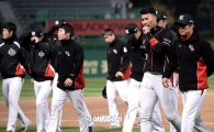 [포토]kt 김상현, '창단 첫 승, 어렵네'