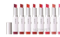 라네즈 '투톤 립 바' 출시 한달만에 8만개 팔려