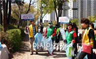 광주시 광산구 월곡2동 주민들 U대회 대비 대청소 실시