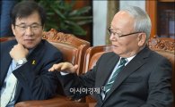국정원 "북한 인구 1%는 호화생활…쿠쿠밥솥 유행" 