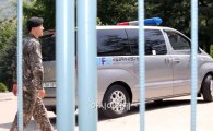 [포토]국과수 차량 들어서는 총기사고 발생한 예비군훈련장