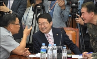 백승주 국방차관의 연이은 말실수 논란