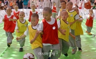 [포토]'동자승들의 축구시합'