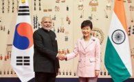 모디 총리의 한국 예찬  "인도인의 팔다리에 한국 모습 보여"