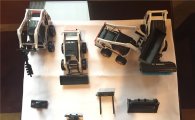 박용만, 모디 총리와 협력방안논의…모형전차·굴삭기 선물 