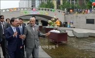 [포토]청계천 방문한 모디 인도총리