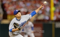 류현진, 21일 왼쪽 어깨 관절경 수술…시즌 마감
