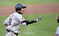 [포토]김경언, '추가 투런포 신고합니다'