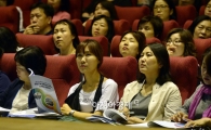 [포토]'진지한 부모들'